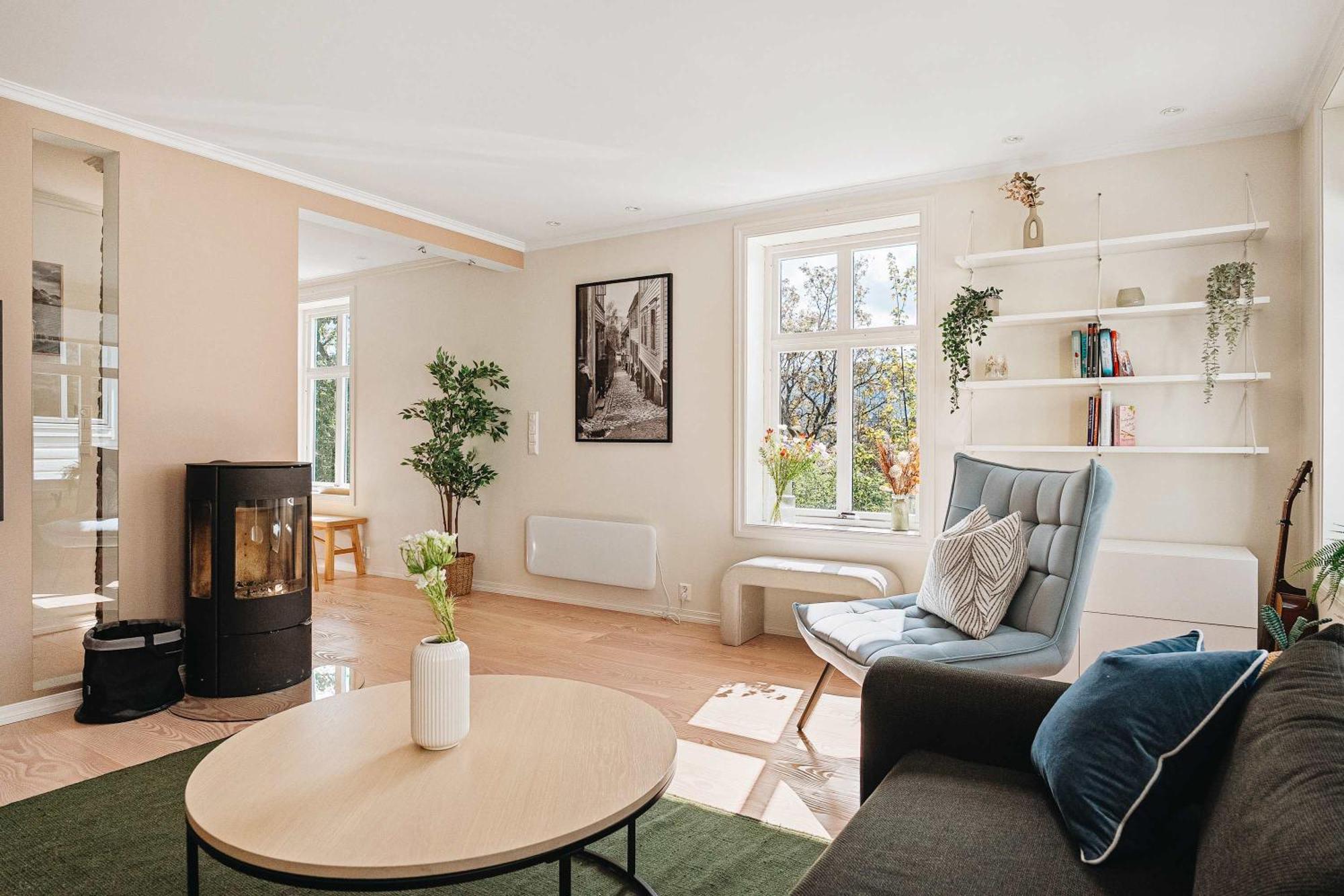 Dinbnb L Historic 4br House L 2 Free Parking L Balcony&terrace Ferienhaus *